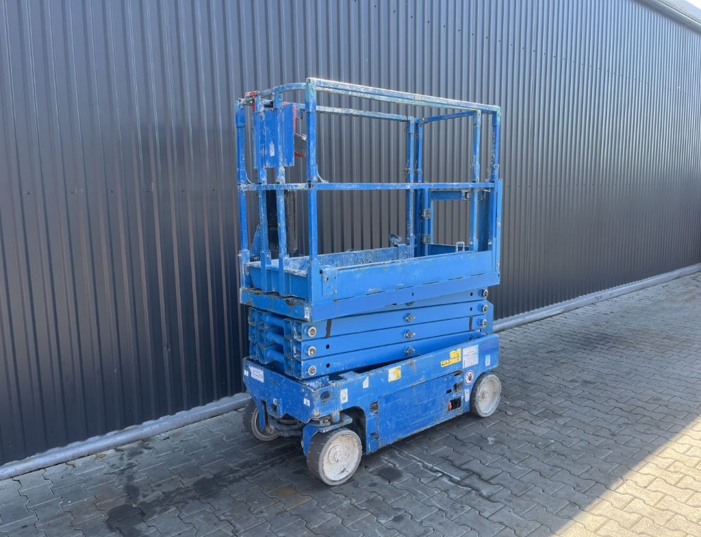 Genie GS-1932 Scherenarbeitsbhne www.superlift-forklift.com