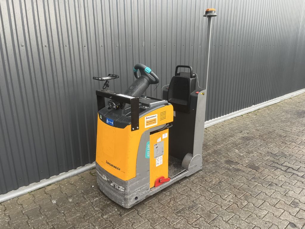 Jungheinrich EZS130 Schlepper www.superlift-forklift.com