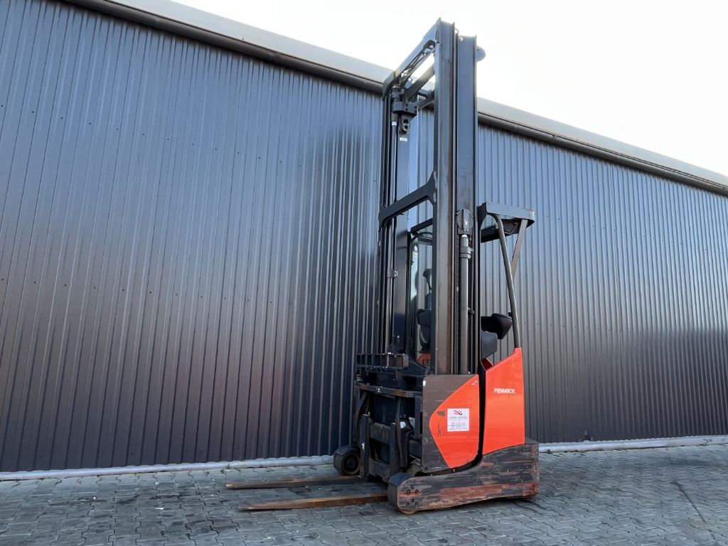 Linde R14X Schubmaststapler www.superlift-forklift.com
