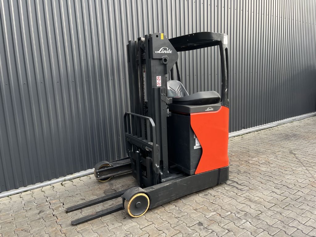 Linde R14-01 Reach Truck www.superlift-forklift.com