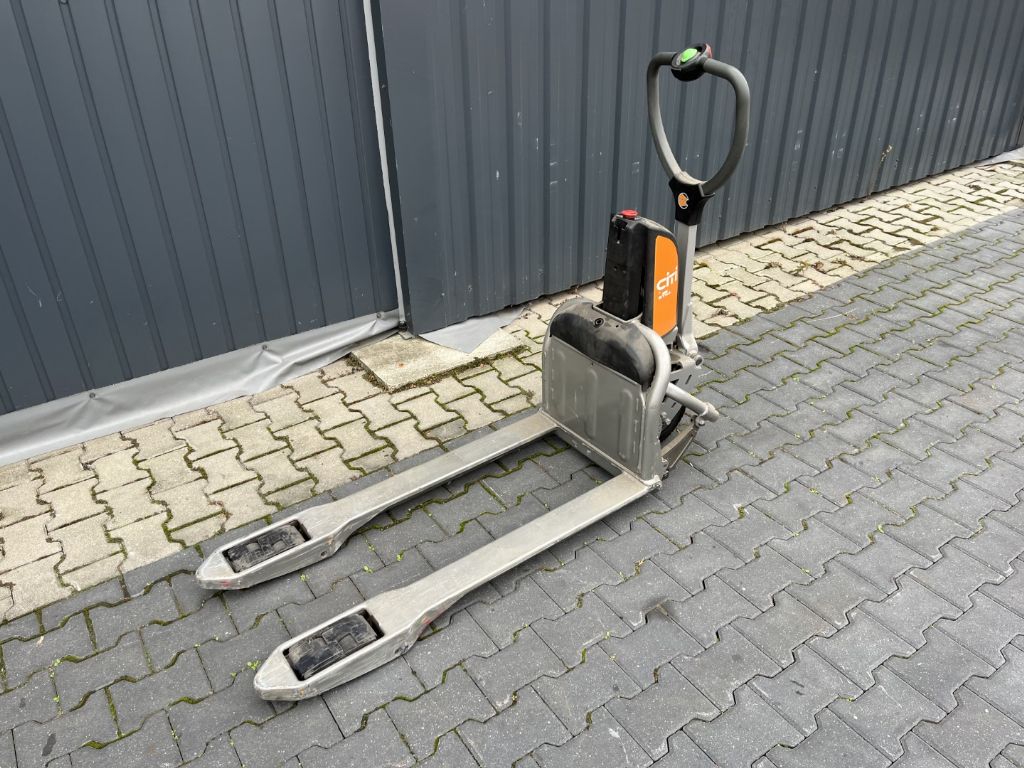 Still Citione Electric Pallet Truck www.superlift-forklift.com