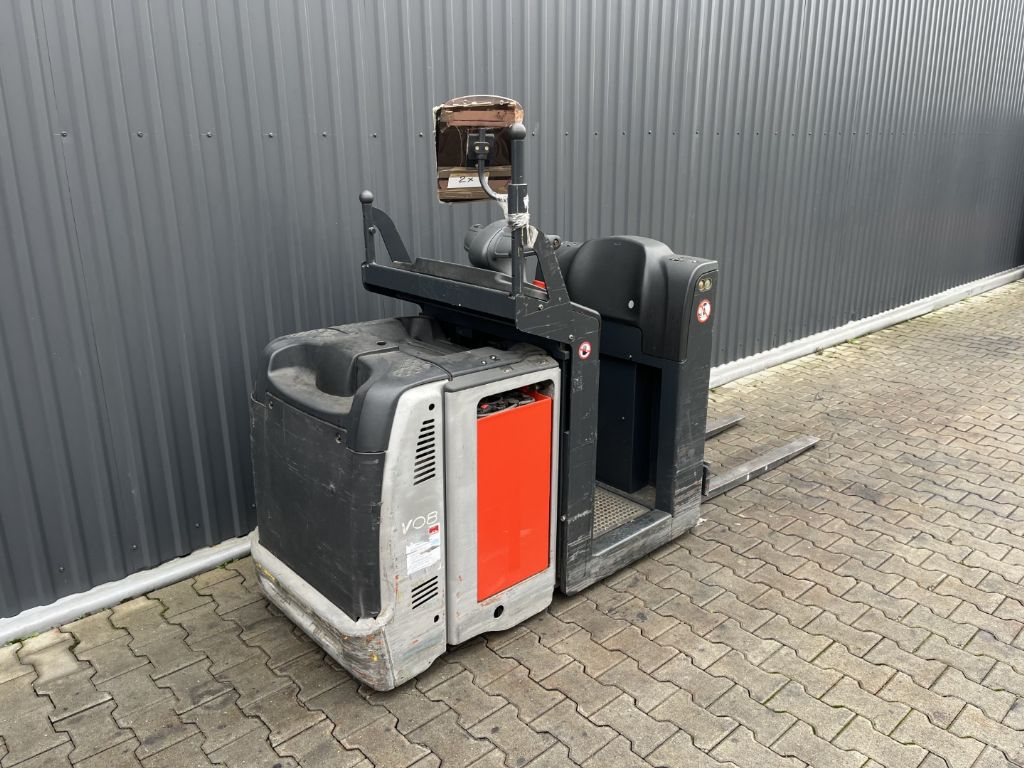 Linde V08-02 Low Level Order Picker www.superlift-forklift.com