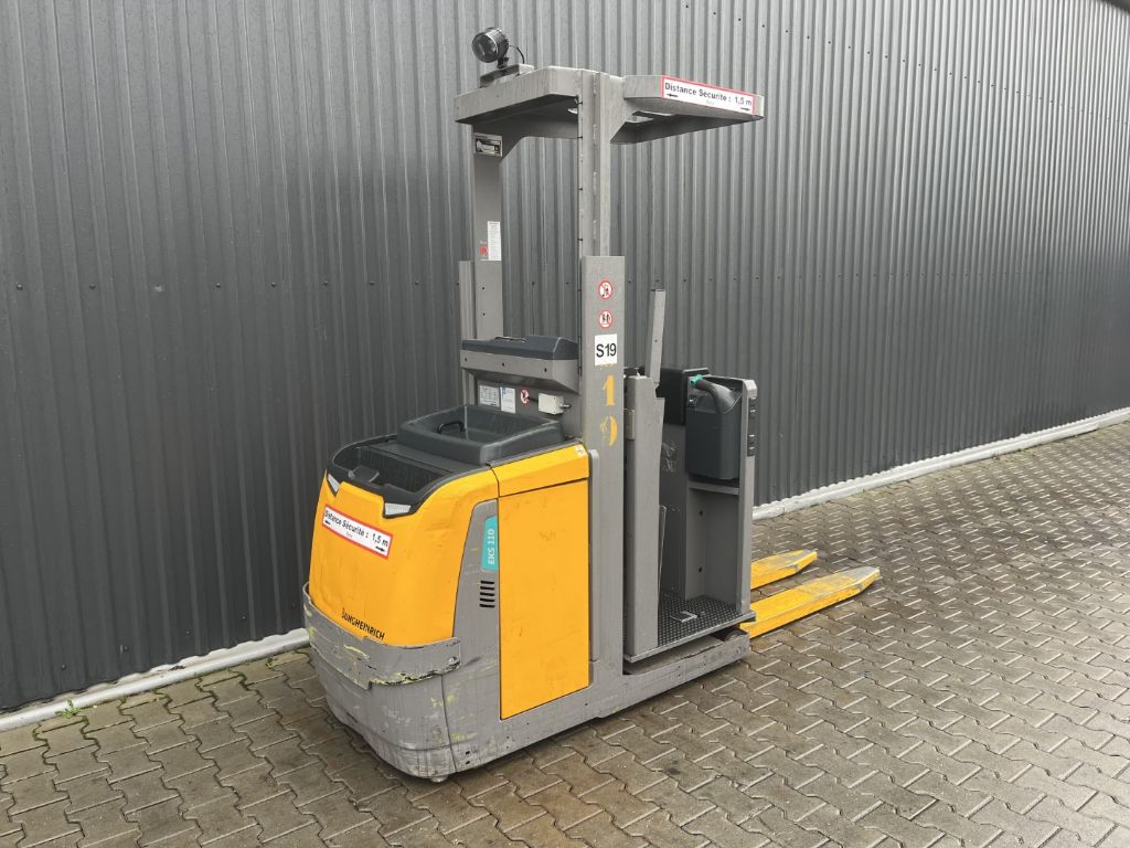 Jungheinrich EKS110 Medium Lift Order Picker www.superlift-forklift.com