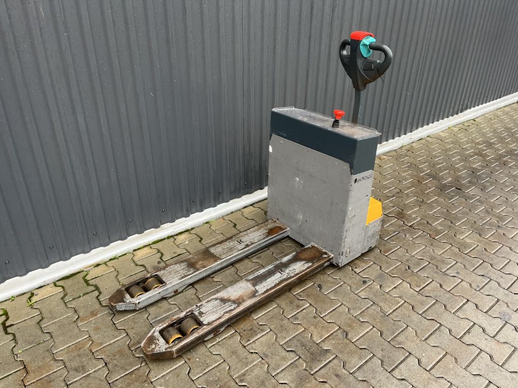 Jungheinrich EJEM13 Electric Pallet Truck www.superlift-forklift.com