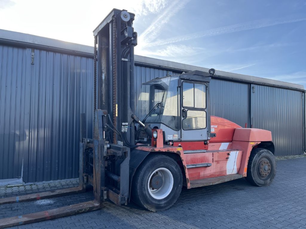Kalmar DCE120-12 Schwerlaststapler - Diesel www.superlift-forklift.com
