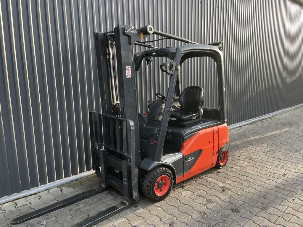 Linde E16P-02 Elektro 4 Rad-Stapler www.superlift-forklift.com