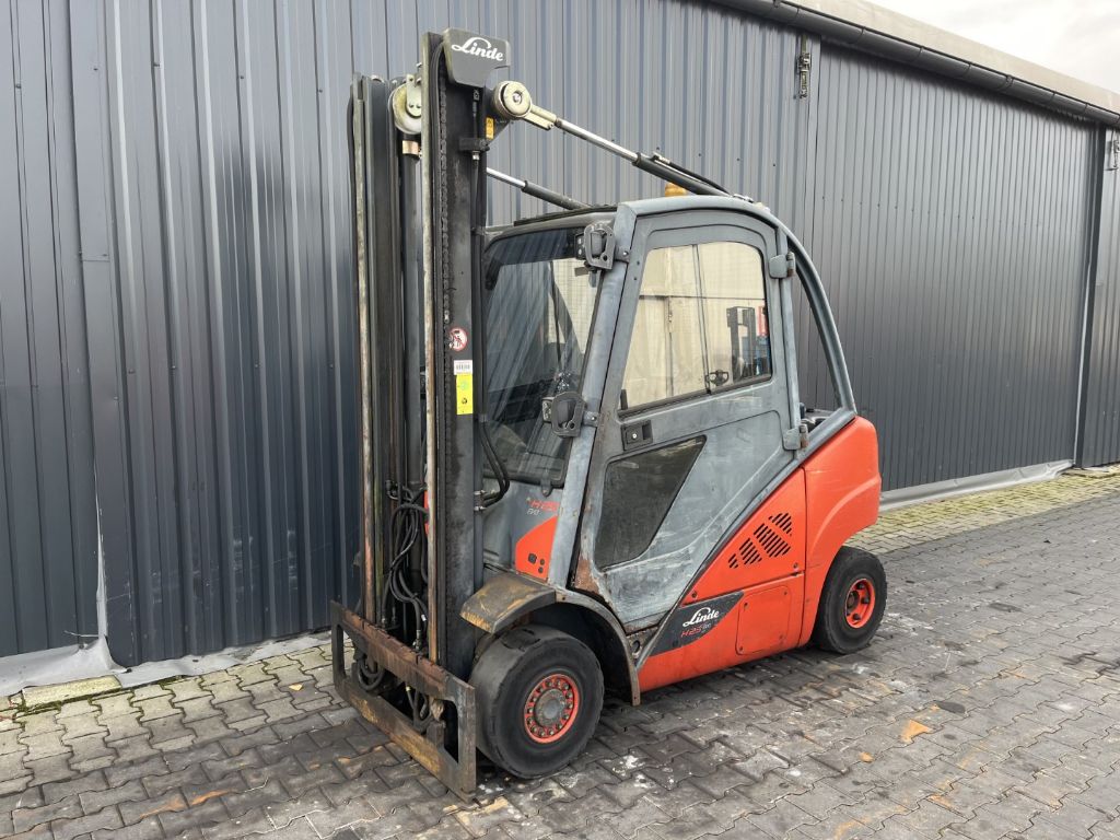 Linde H25D-02 Diesel Forklift www.superlift-forklift.com