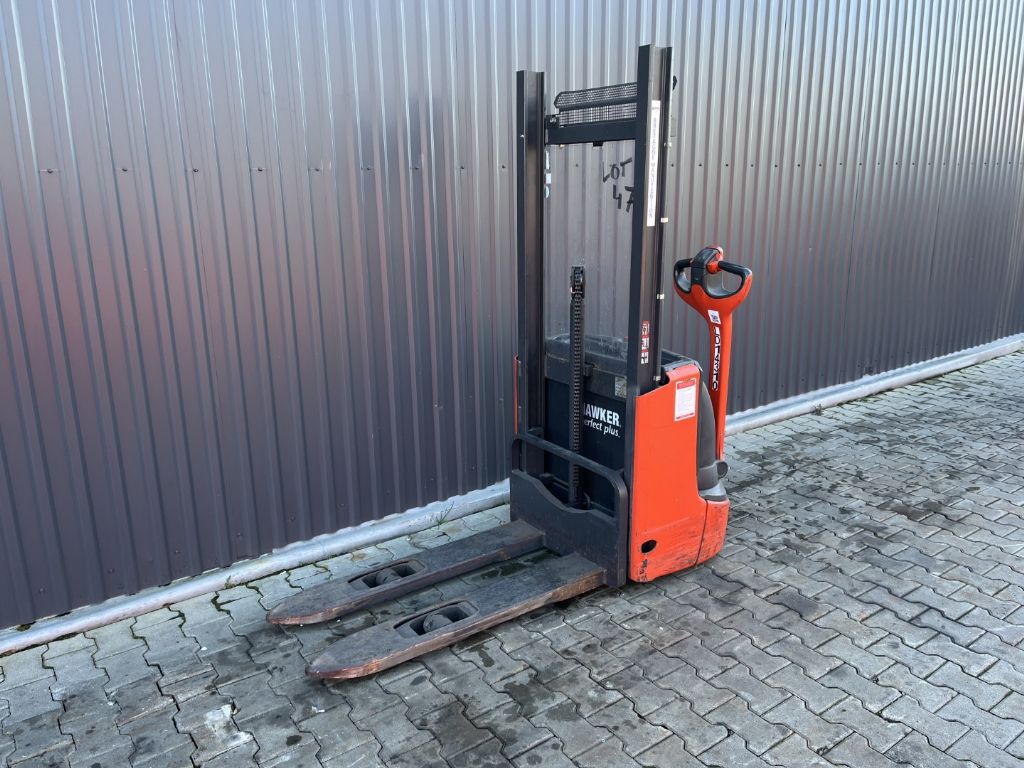 Linde L10 Deichselstapler www.superlift-forklift.com