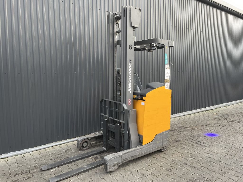 Jungheinrich ETV110 Reach Truck www.superlift-forklift.com