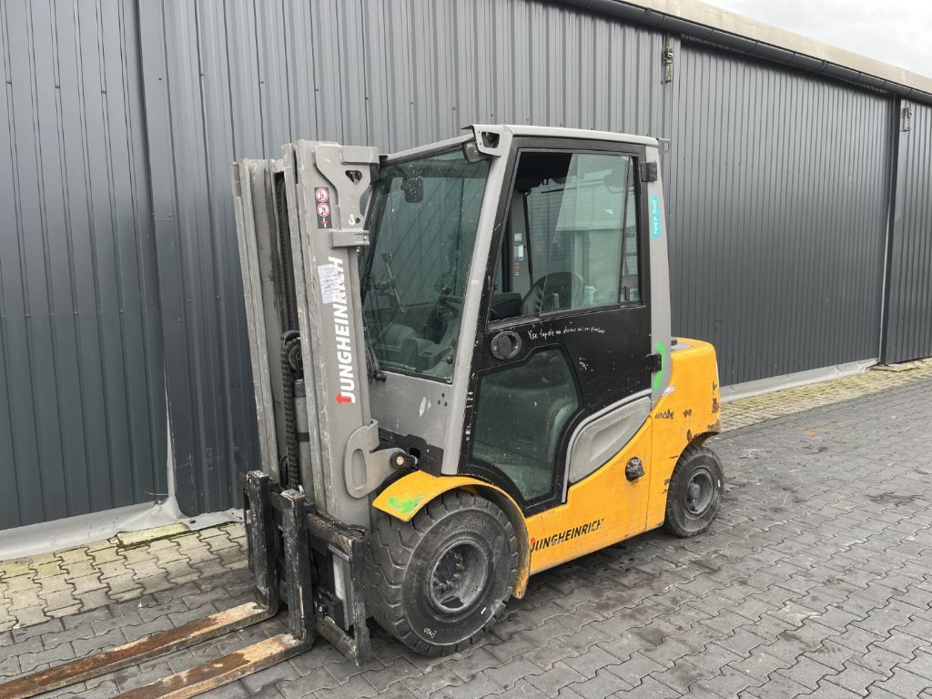 Jungheinrich DFG430s Dieselstapler www.superlift-forklift.com