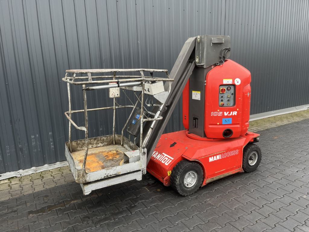 Manitou 105VJR Telescopic Boom www.superlift-forklift.com