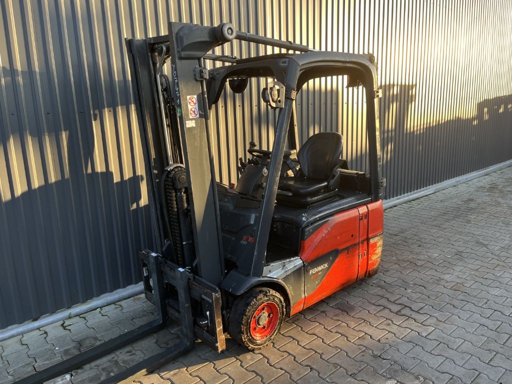 Linde E16-02 Electric 3-wheel forklift www.superlift-forklift.com