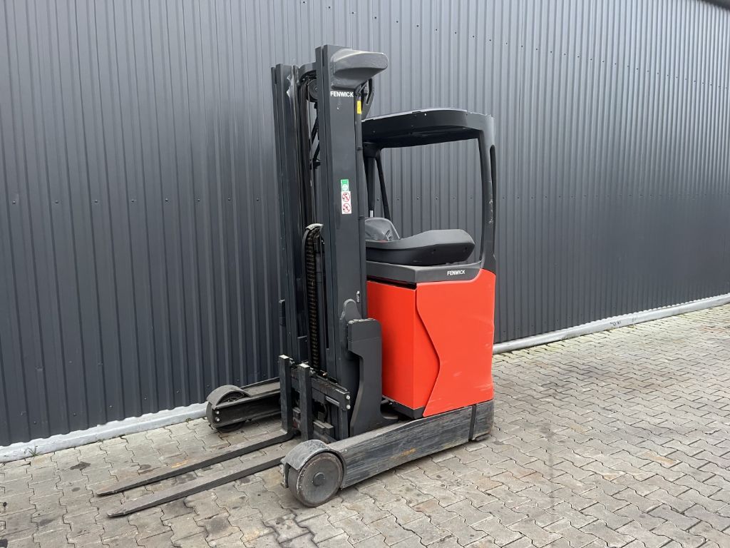 Linde R12B-01 Schubmaststapler www.superlift-forklift.com