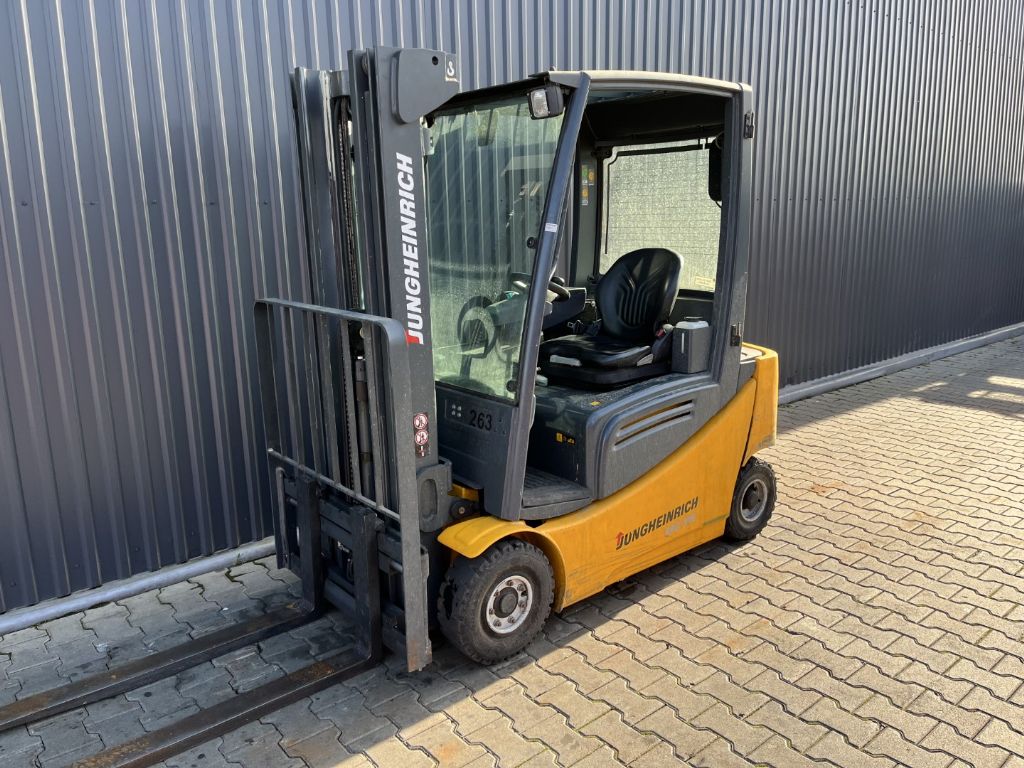 Jungheinrich EFG316 Elektro 4 Rad-Stapler www.superlift-forklift.com