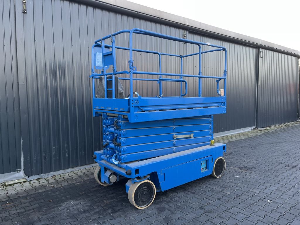 Iteco IT12122 Scissor Lifts www.superlift-forklift.com