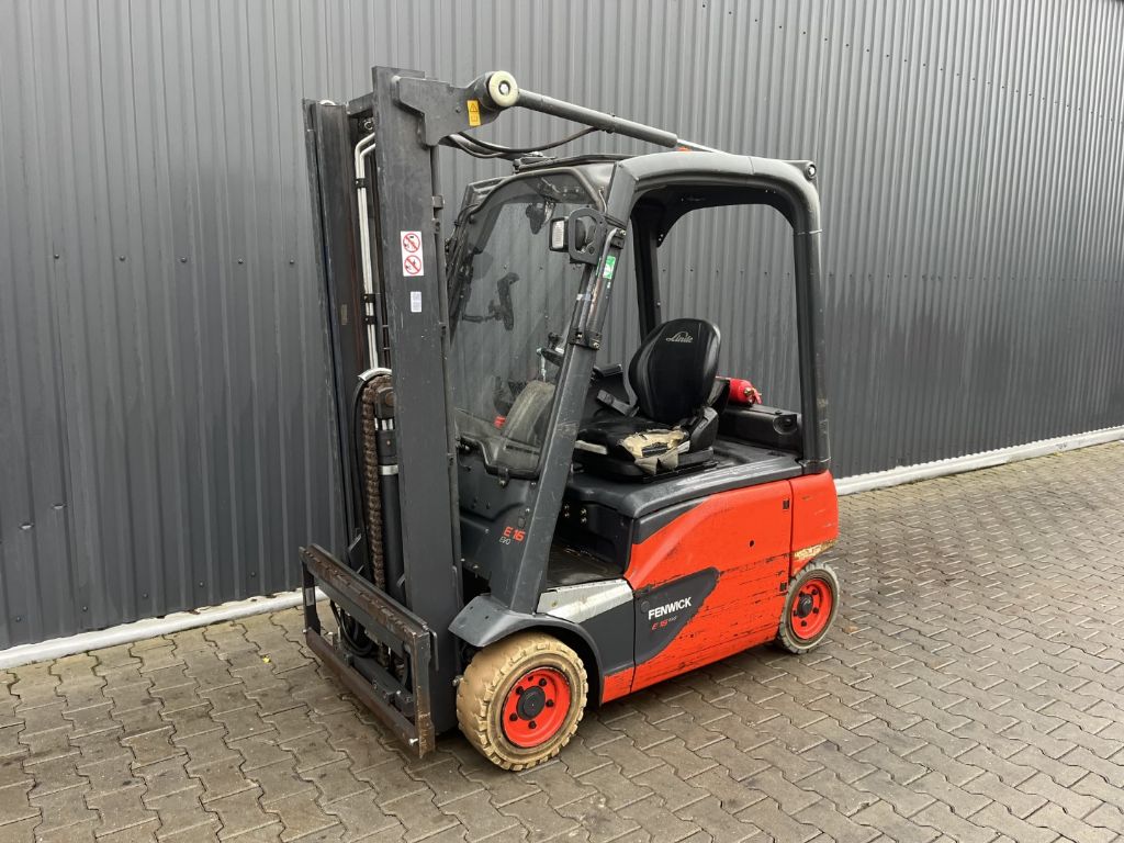Linde E16P-02 Elektro 4 Rad-Stapler www.superlift-forklift.com