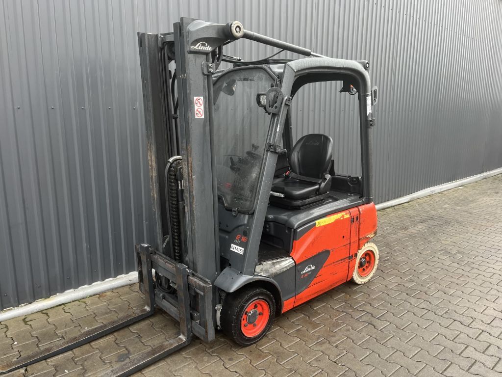 Linde E16P-02 Elektro 4 Rad-Stapler www.superlift-forklift.com