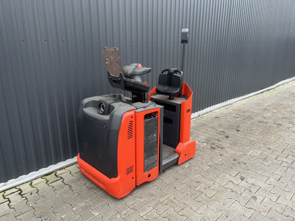 Linde P30C Schlepper www.superlift-forklift.com