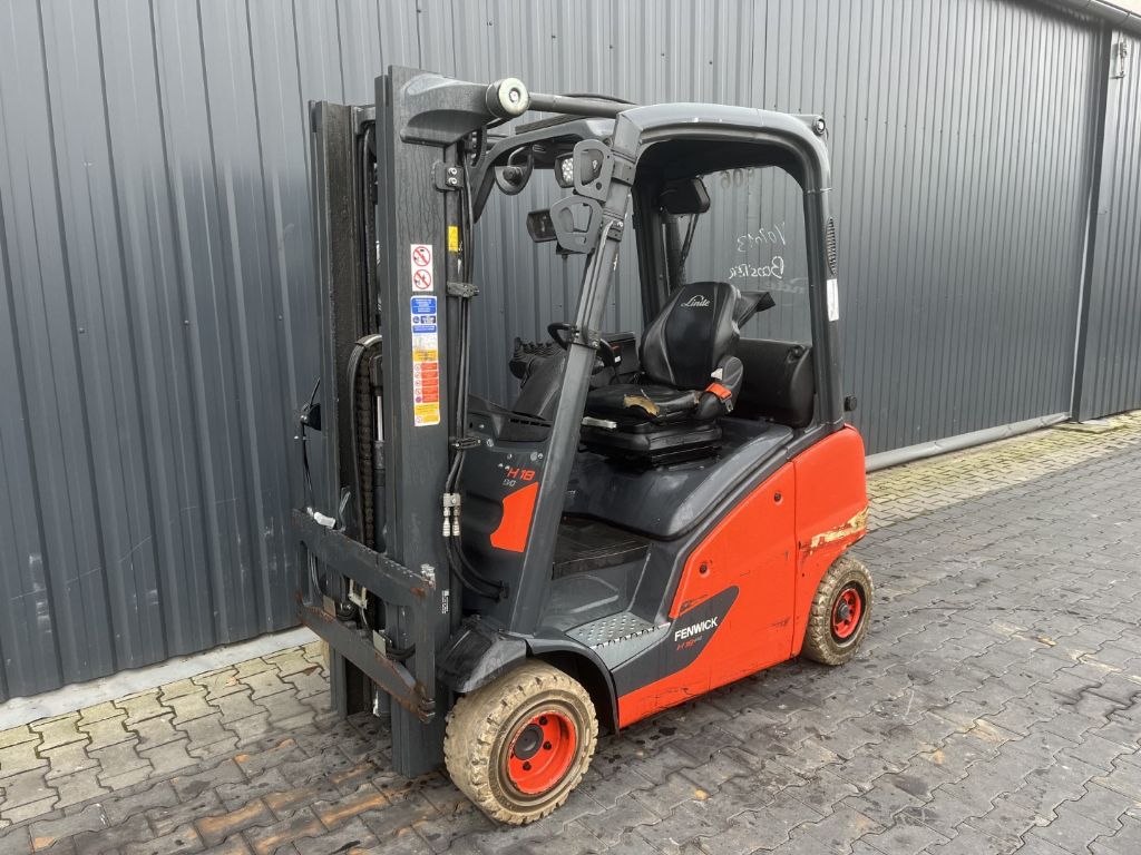Linde H18T-01 Treibgasstapler www.superlift-forklift.com