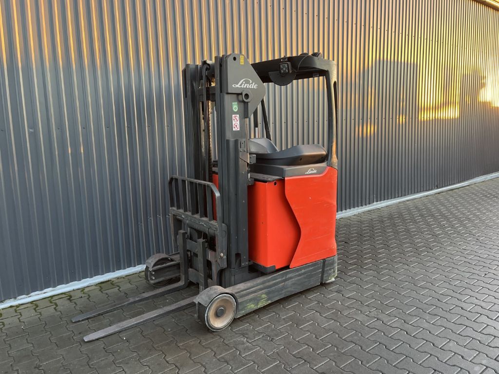 Linde R10N Schubmaststapler www.superlift-forklift.com
