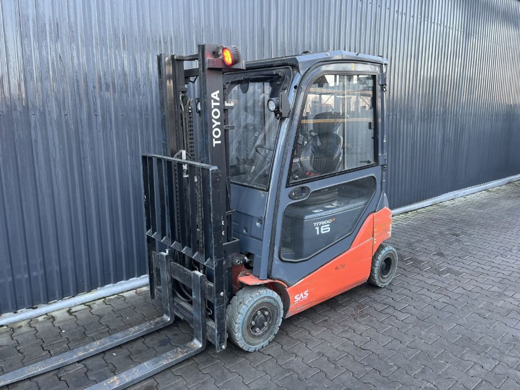 Toyota 8FBM16T Electric 4-wheel forklift www.superlift-forklift.com