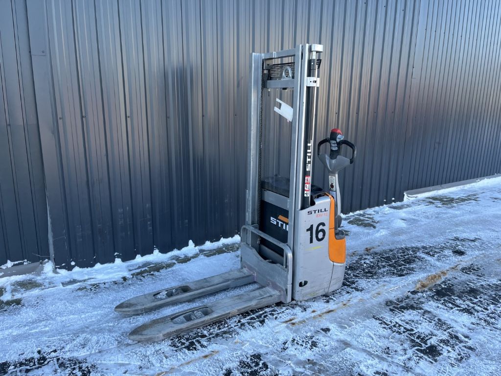 Still EXV12 Pedestrian Stacker www.superlift-forklift.com