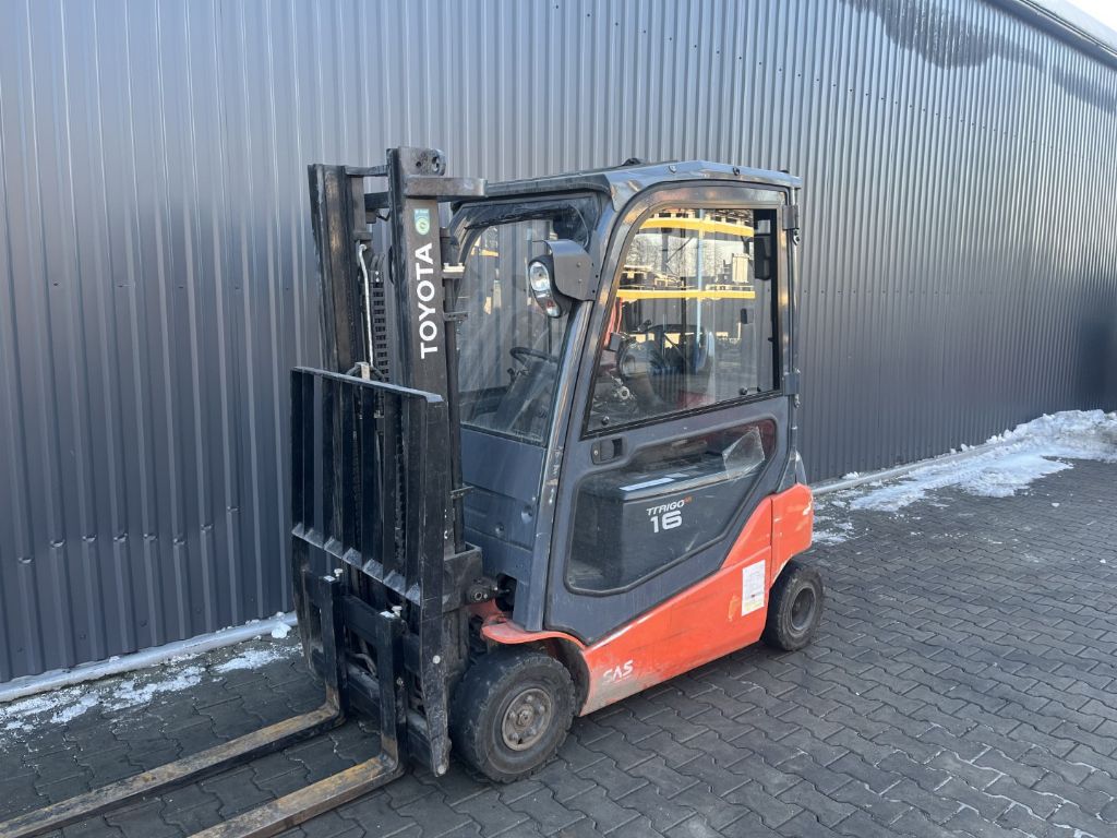Toyota 8FBM16T Elektro 4 Rad-Stapler www.superlift-forklift.com