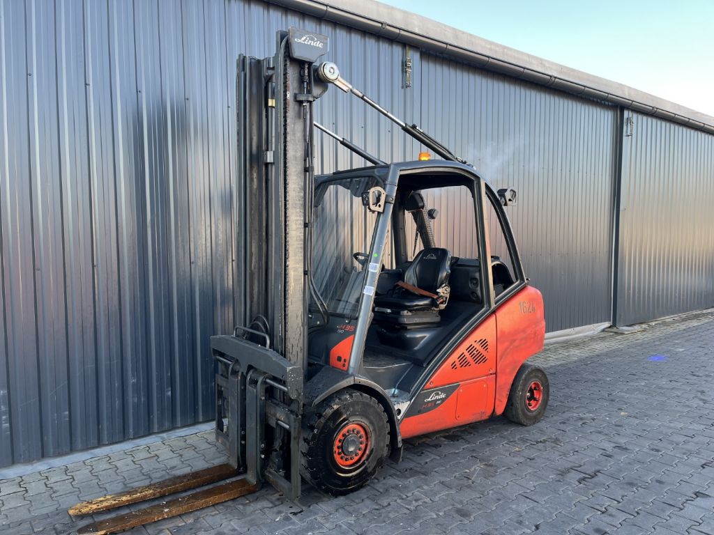 Linde H35T-02 LPG Forklifts www.superlift-forklift.com