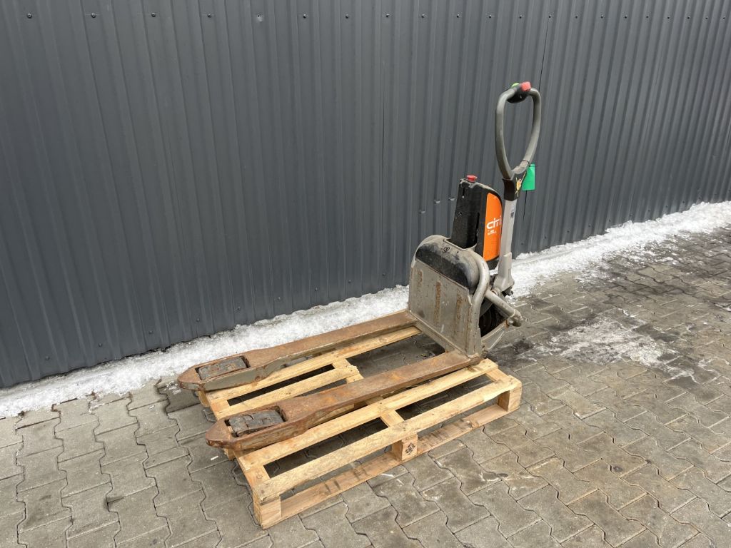 Still Citione Niederhubwagen www.superlift-forklift.com