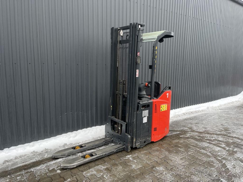 Linde L14SP Stand-on stacker www.superlift-forklift.com