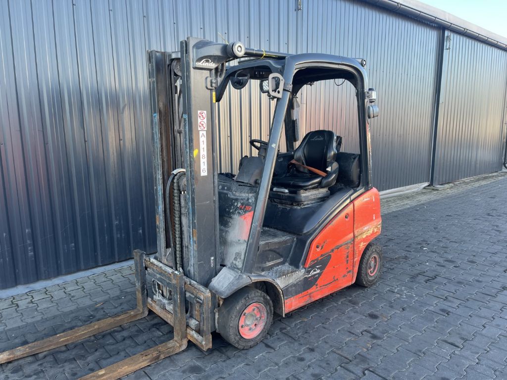 Linde H18D-01 Dieselstapler www.superlift-forklift.com