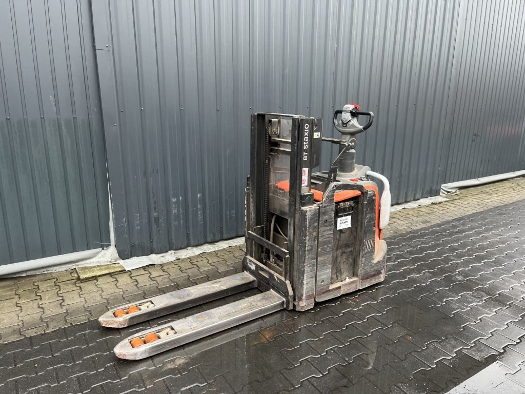 BT SPE200D Fahrerstandstapler www.superlift-forklift.com