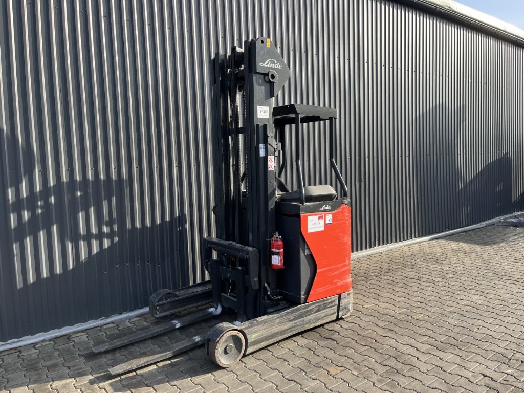 Linde R14-01 Reach Truck www.superlift-forklift.com