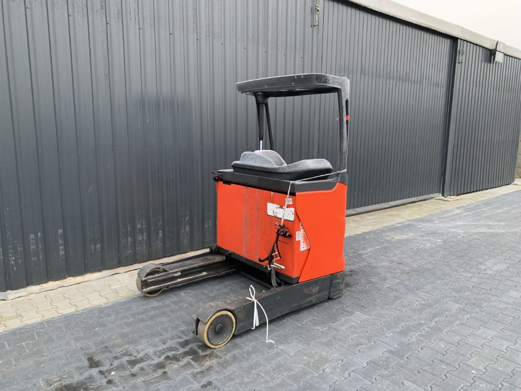 Linde  R14-01  Schubmaststapler www.superlift-forklift.com