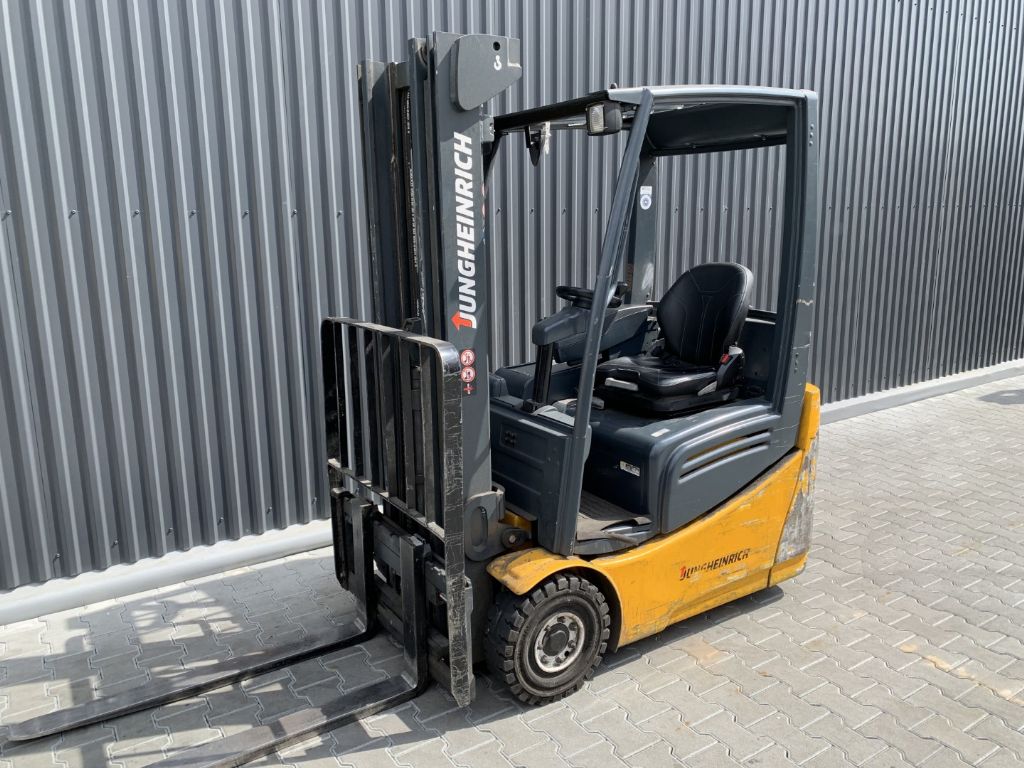 Jungheinrich EFG213 Electric 3-wheel forklift www.superlift-forklift.com