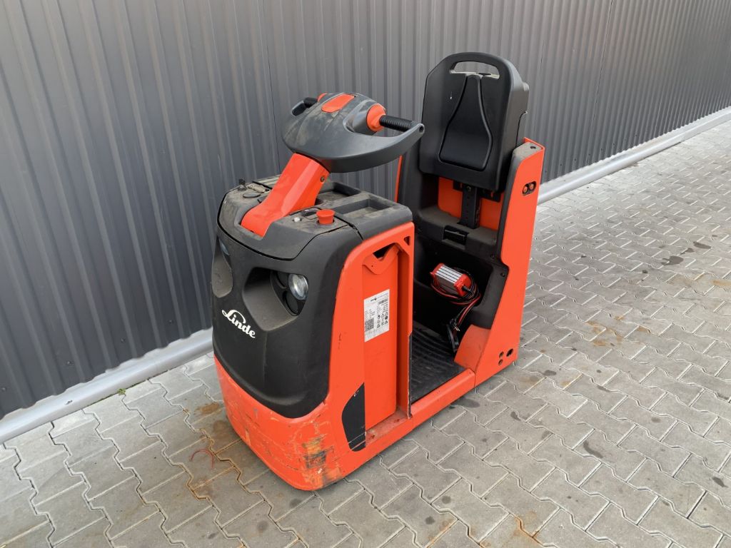 Linde P20 Ciągnik www.superlift-forklift.com