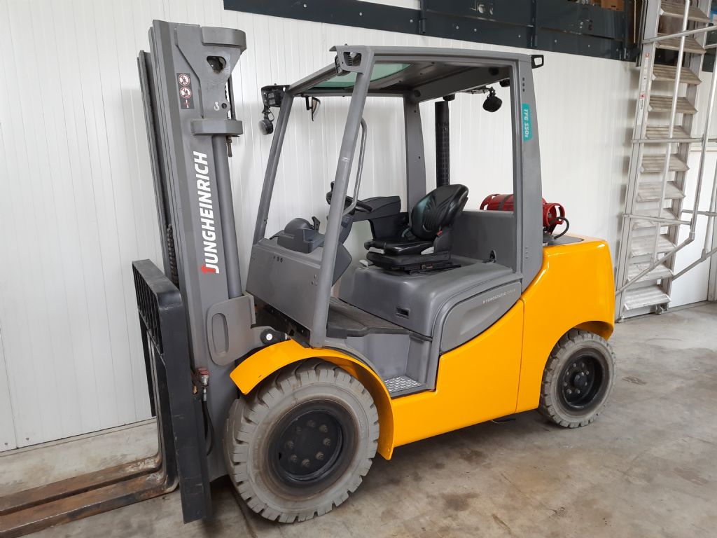 Jungheinrich-TFG S50s-Treibgasstapler-www.szww.de