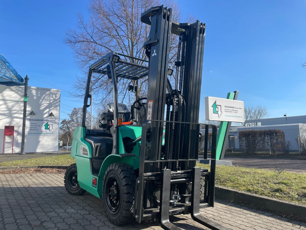 Mitsubishi FD25N3 Dieselstapler tecklenborg-gabelstapler.de