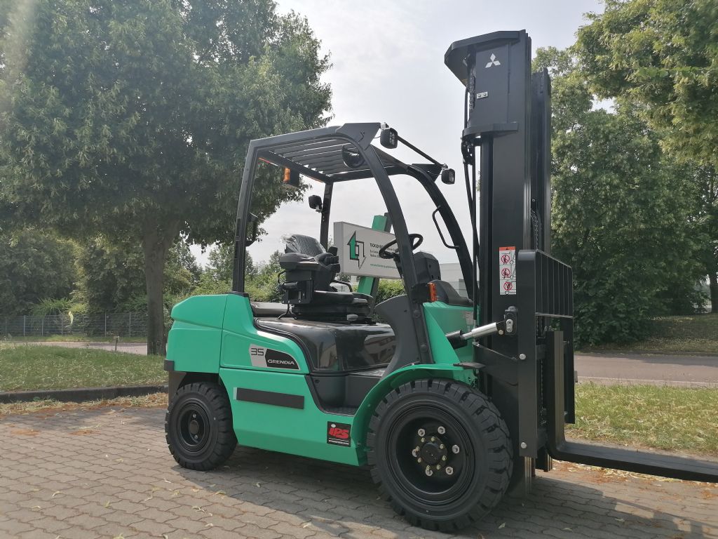Mitsubishi FD35N3 Vollkabine Dieselstapler tecklenborg-gabelstapler.de