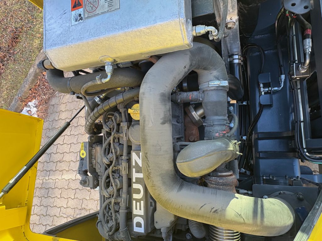 Combilift C5000XL - 1.400 Stunden Vierwege Seitenstapler tecklenborg-gabelstapler.de