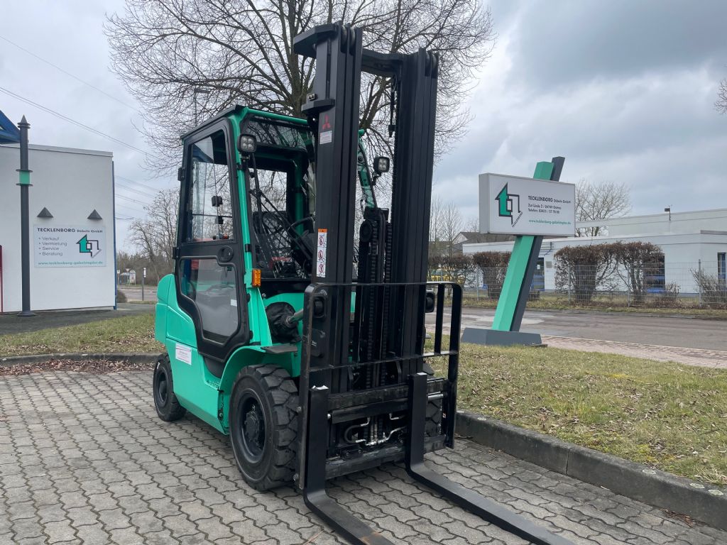 Mitsubishi FG25N mit Kamera Treibgasstapler tecklenborg-gabelstapler.de