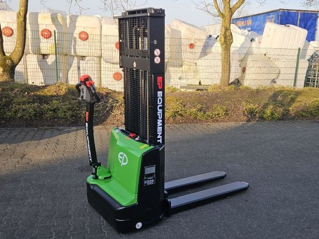 EP DS3 Hochhubwagen www.thuenemann-stapler.de