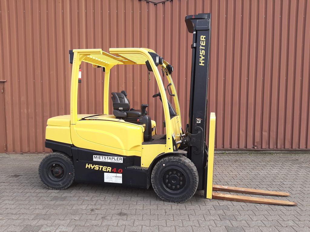 Hyster J4.0XN Elektro 4 Rad-Stapler www.thuenemann-stapler.de