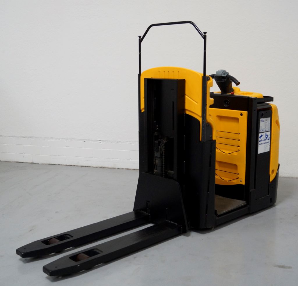 OM XLogo2ac Niederhubkommissionierer www.timmermanns.com OM XLogo2ac Niederhubkommissionierer www.timmermanns.com