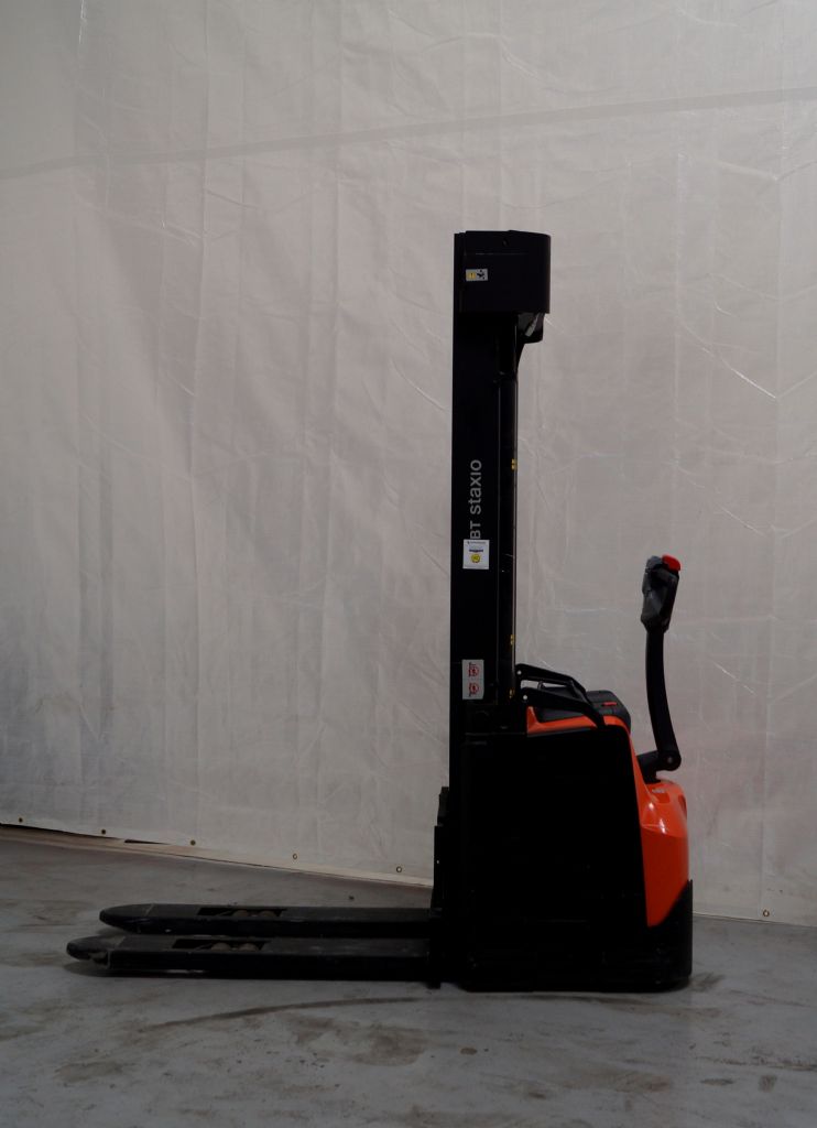 Toyota SWE145 Hochhubwagen www.timmermanns.com