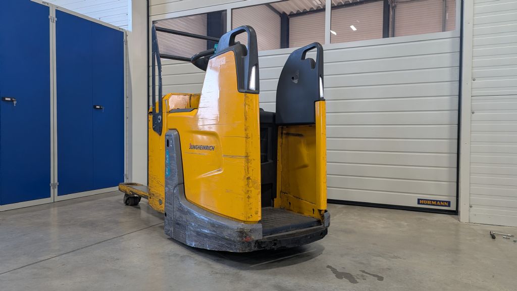 Jungheinrich-ERE 225 f. P.-Niederhubwagen-www.tojo-gabelstapler.de