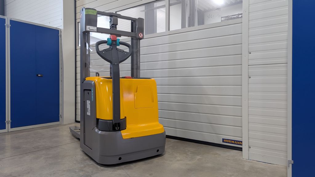 Jungheinrich-EJC 212 G115-250ZT-High Lift stacker-www.tojo-gabelstapler.de