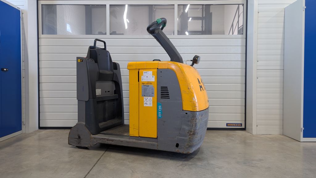 Jungheinrich-EZS C40-Tow Tractor-www.tojo-gabelstapler.de