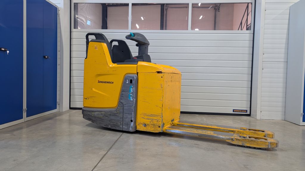 Jungheinrich-ERE 225 f. P.-Niederhubwagen-www.tojo-gabelstapler.de