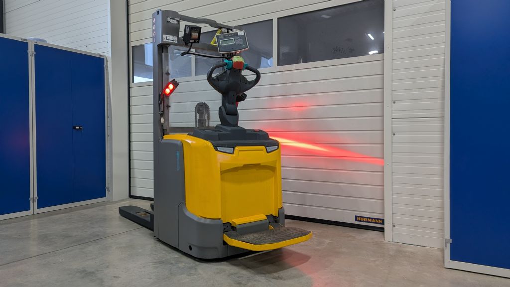 Jungheinrich-ERC 212 115 290 ZZ-Hochhubwagen-www.tojo-gabelstapler.de